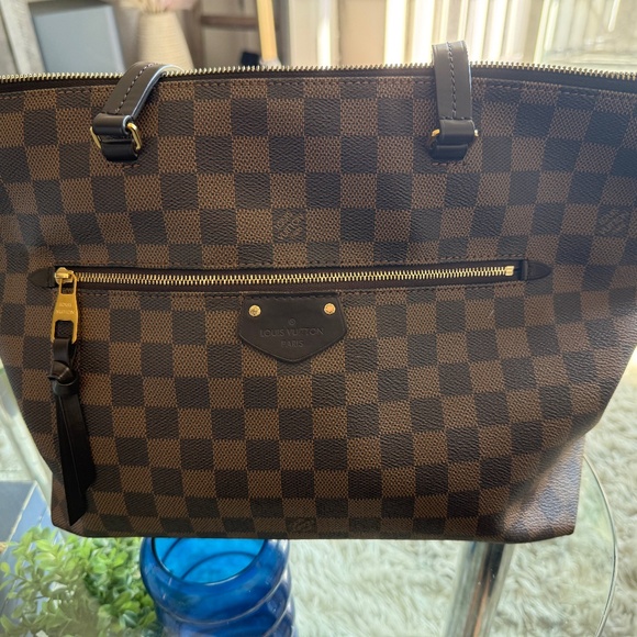 Authentic Louis Vuitton Damier Ebene Tote with Lock & Key - Picture 1 of 5